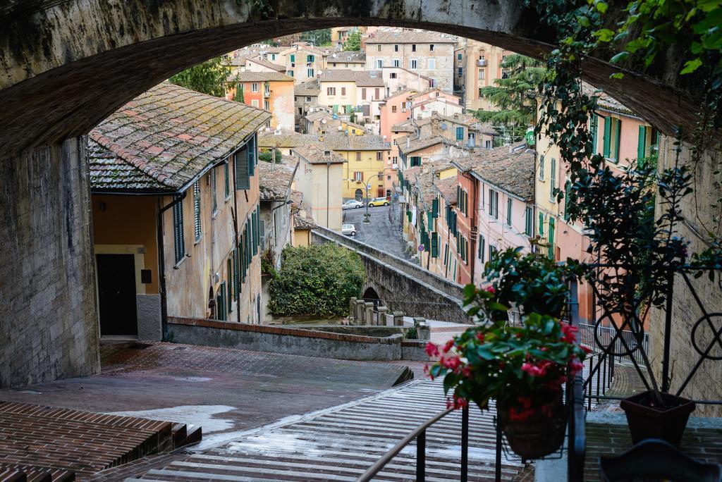 Residenze L'Uncinaia Holiday House Perugia Zimmer foto