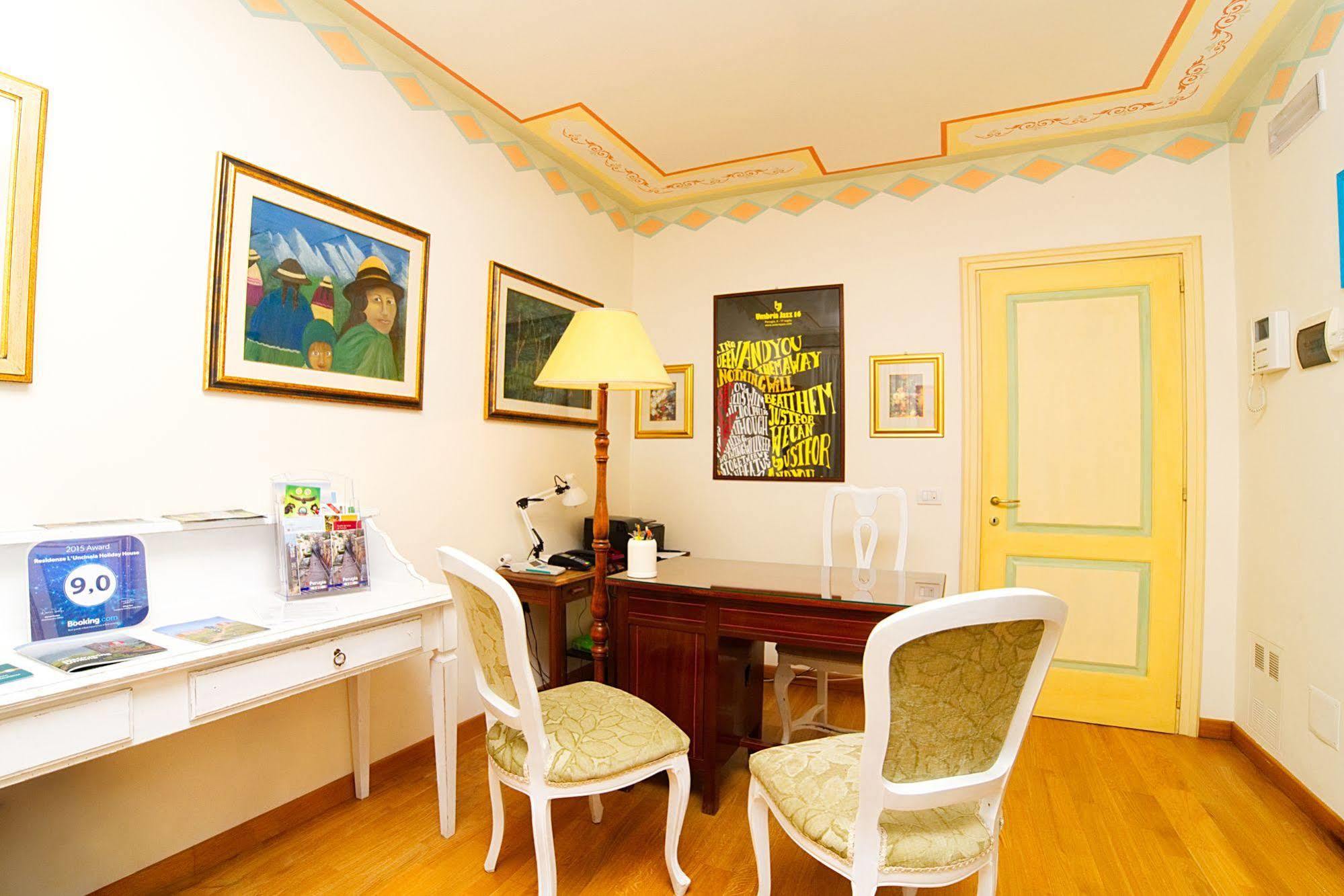 Residenze L'Uncinaia Holiday House Perugia Exterior foto